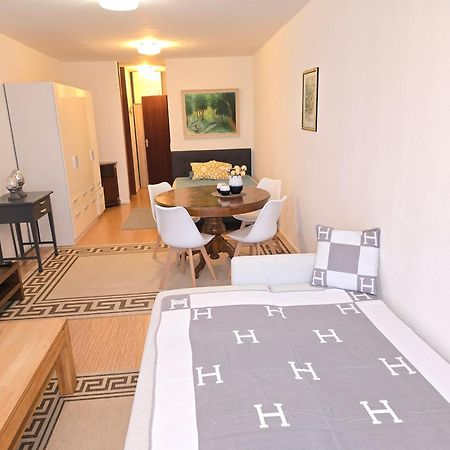 Studio Apartment Stuttgart Dış mekan fotoğraf